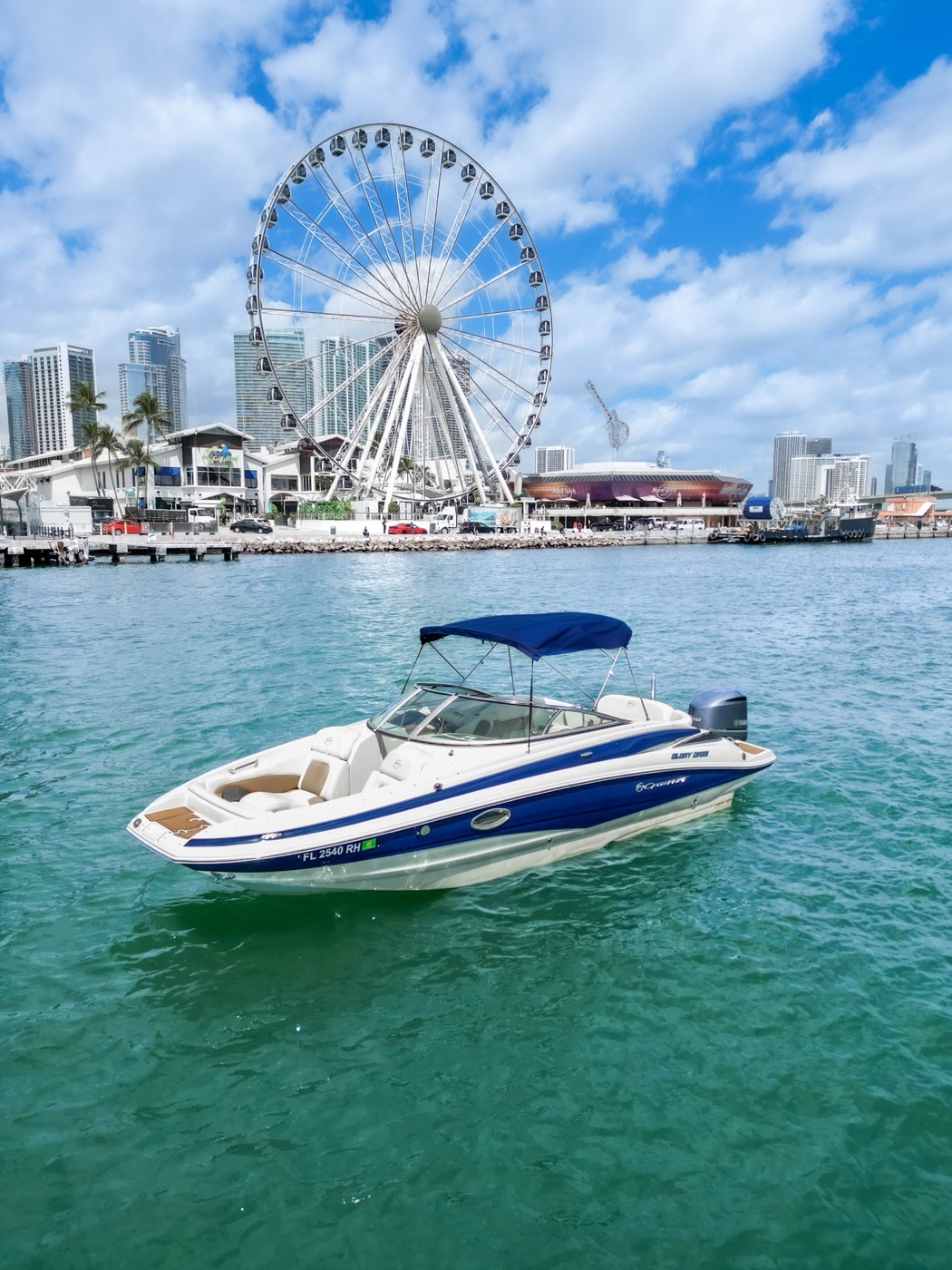 Crownline 26 — frame 6 of 13