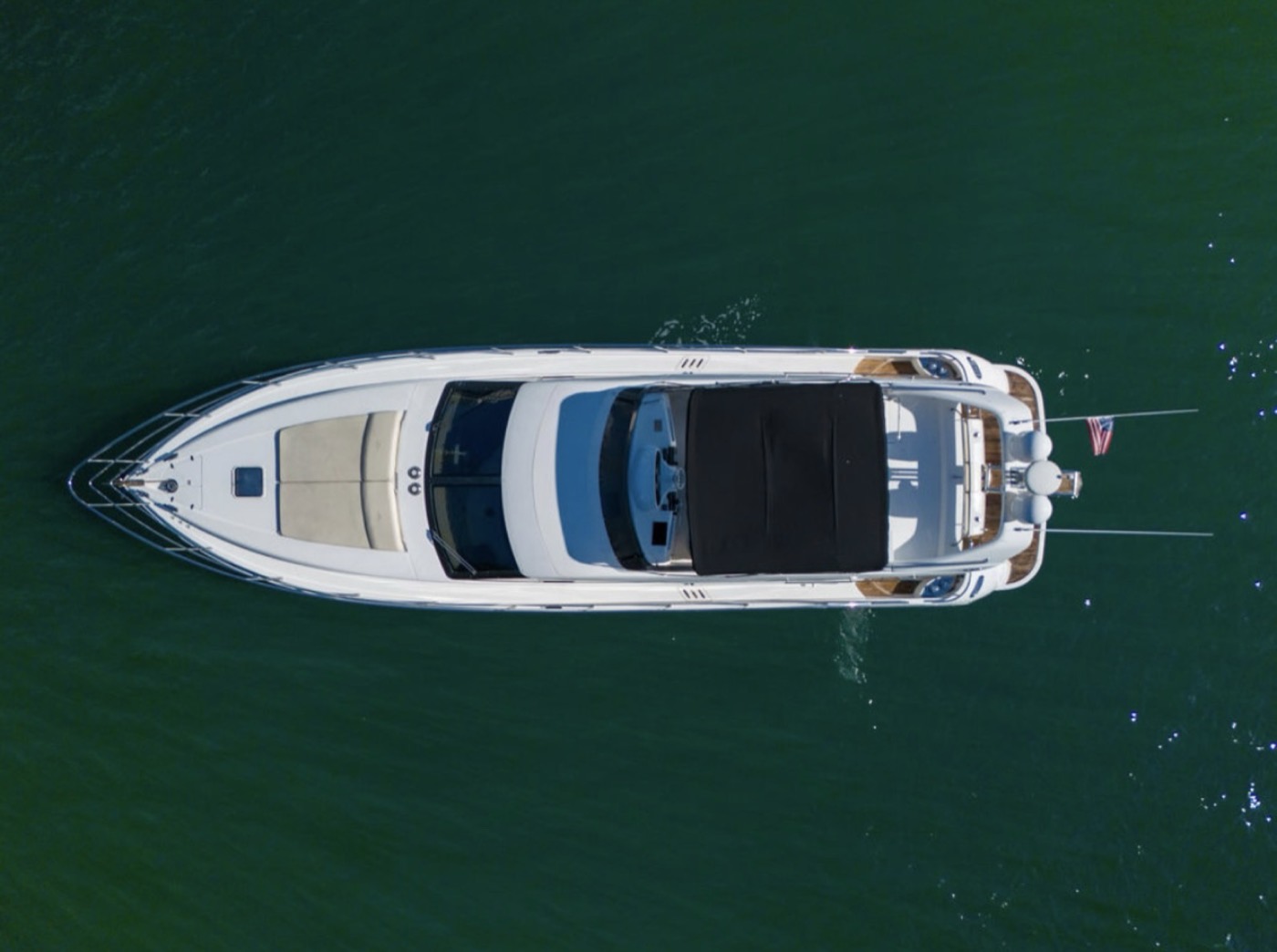Azimut 65 — frame 1 of 41