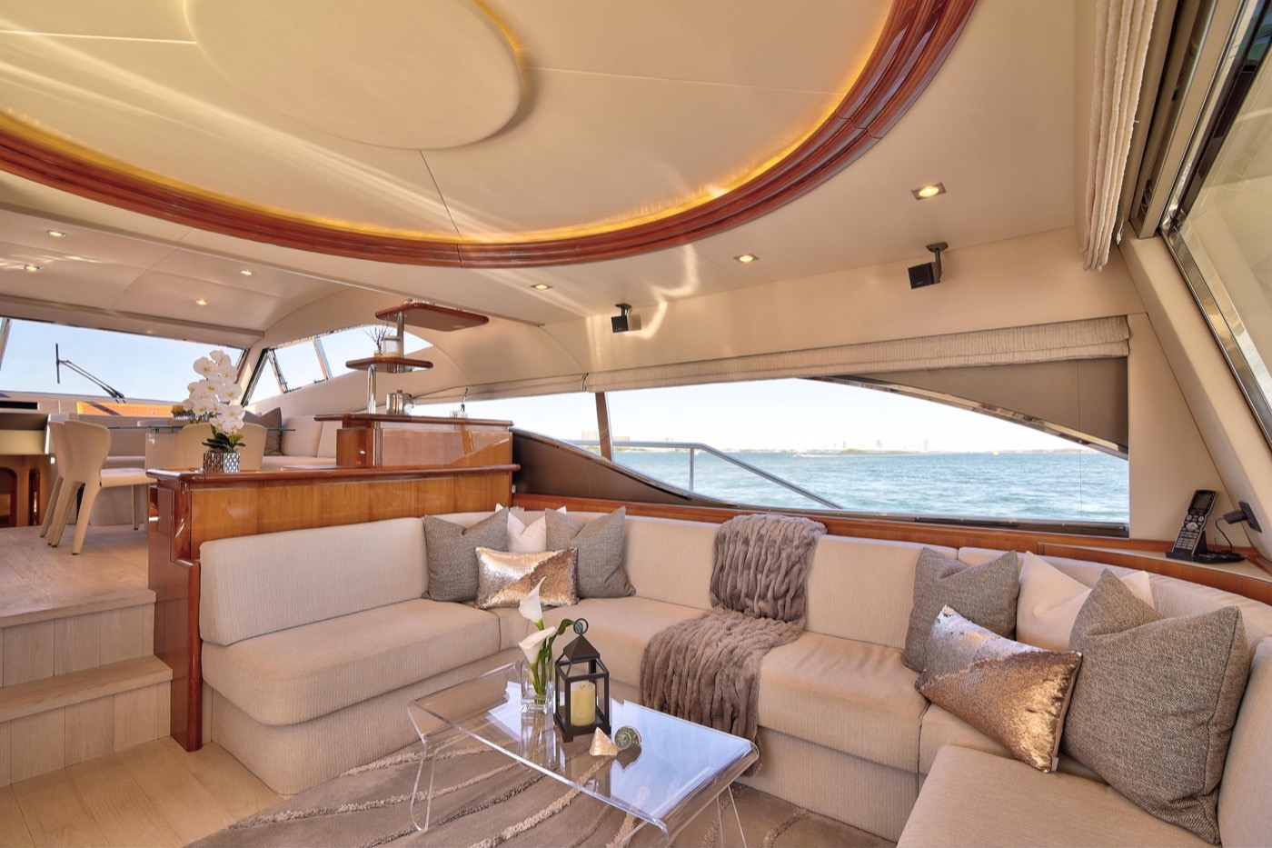 Ferretti 75 — frame 19 of 20