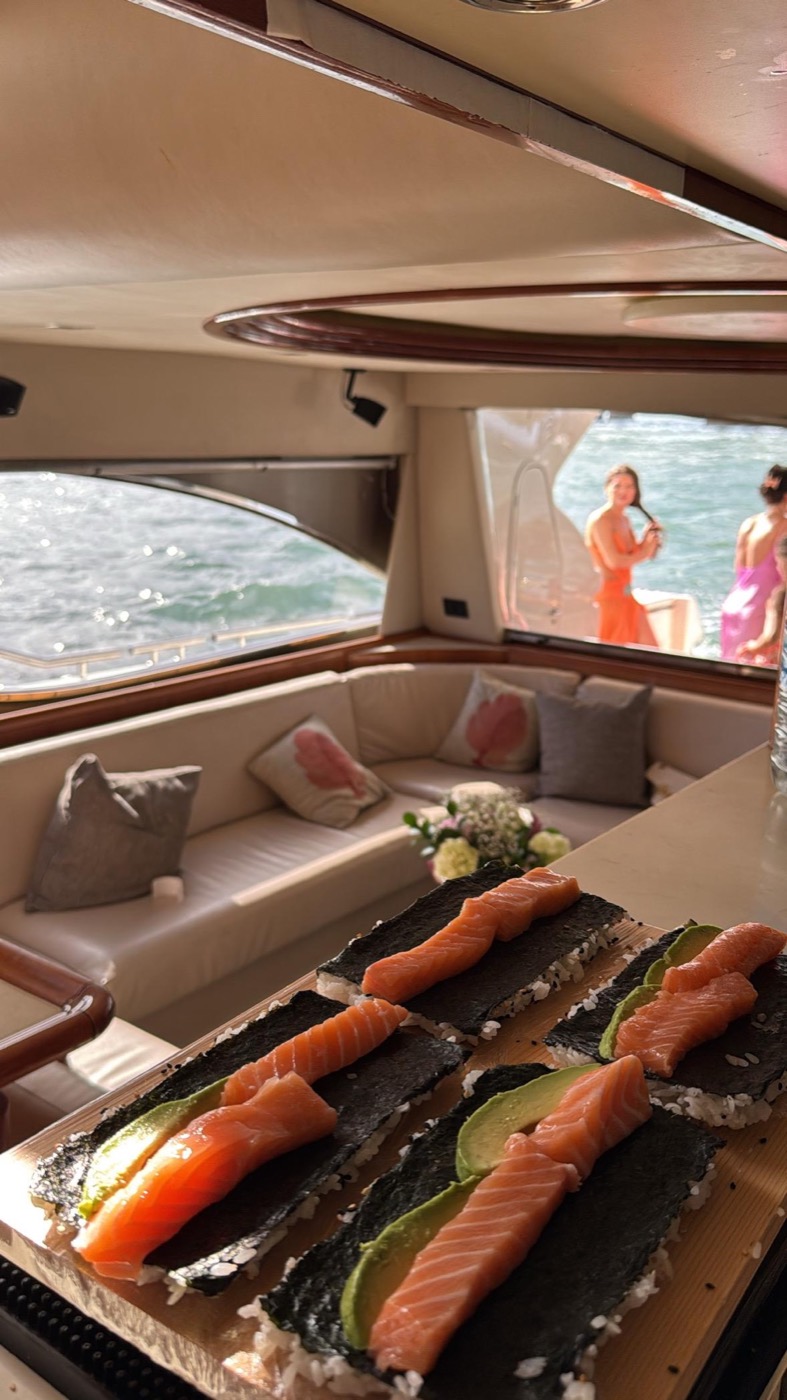 Ferretti 75 — frame 20 of 20